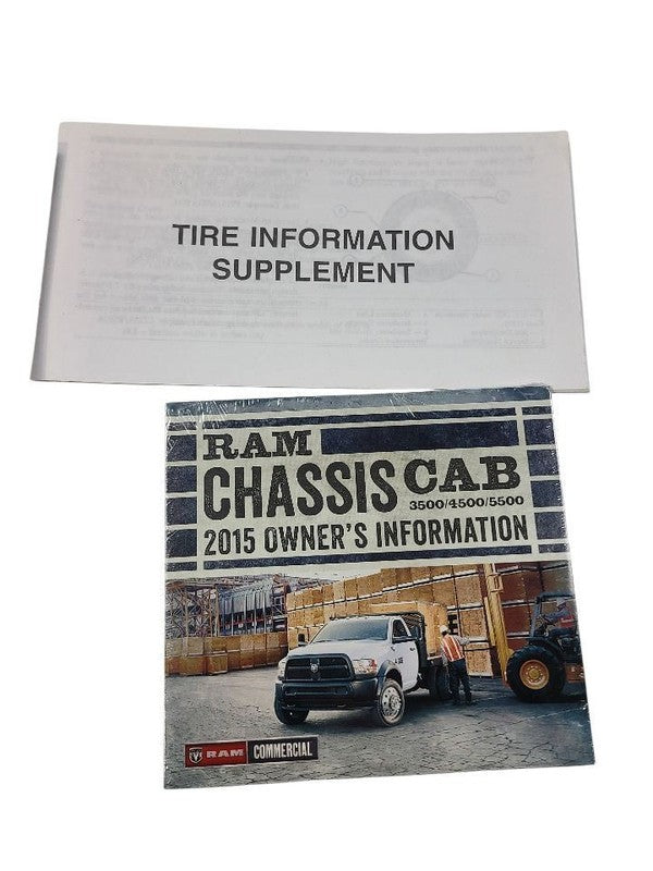 RAM3500   2015 Owners Manual 652930