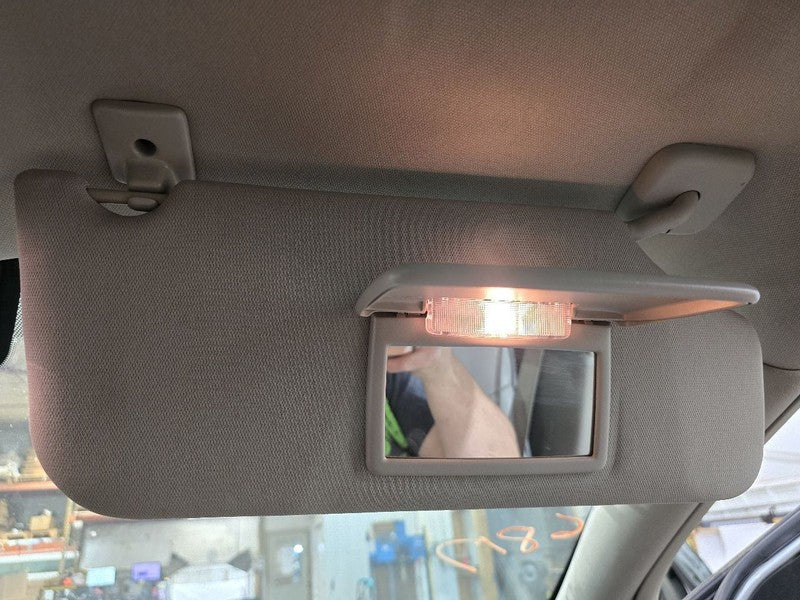 Passenger Right Sun Visor Illuminated Fits 11-15 MKX 632175