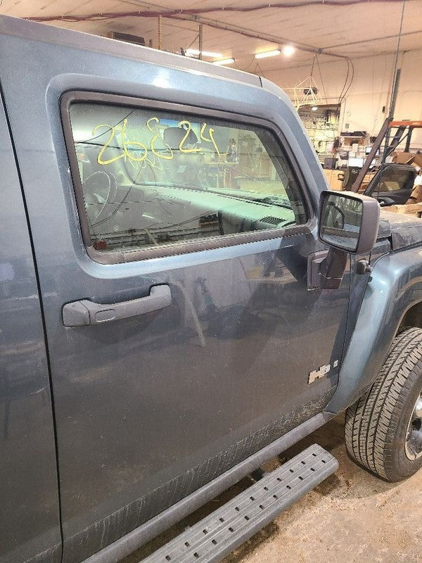 Passenger Right Front Door Fits 06-07 HUMMER H3 679849