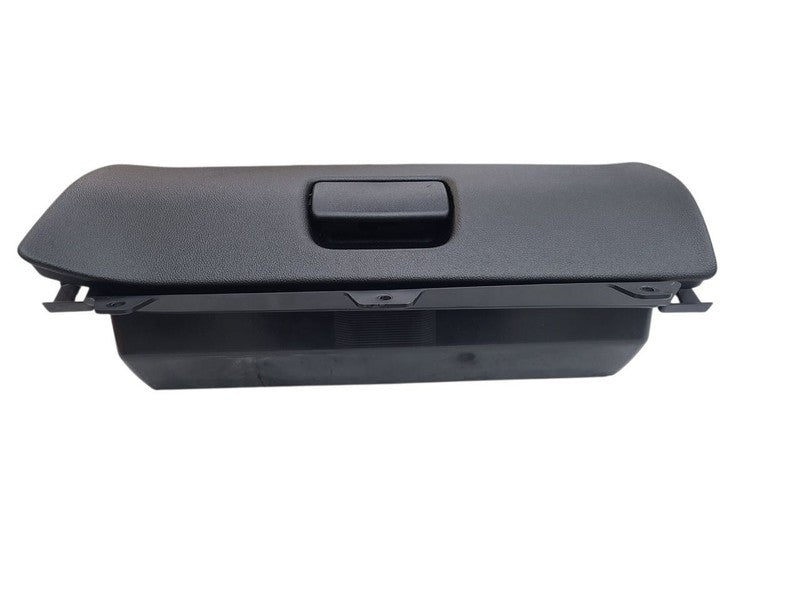 SILVRDO15 2019 Glove Box 674016
