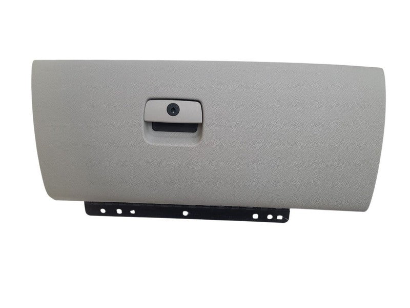 YUKON     2007 Glove Box 678836