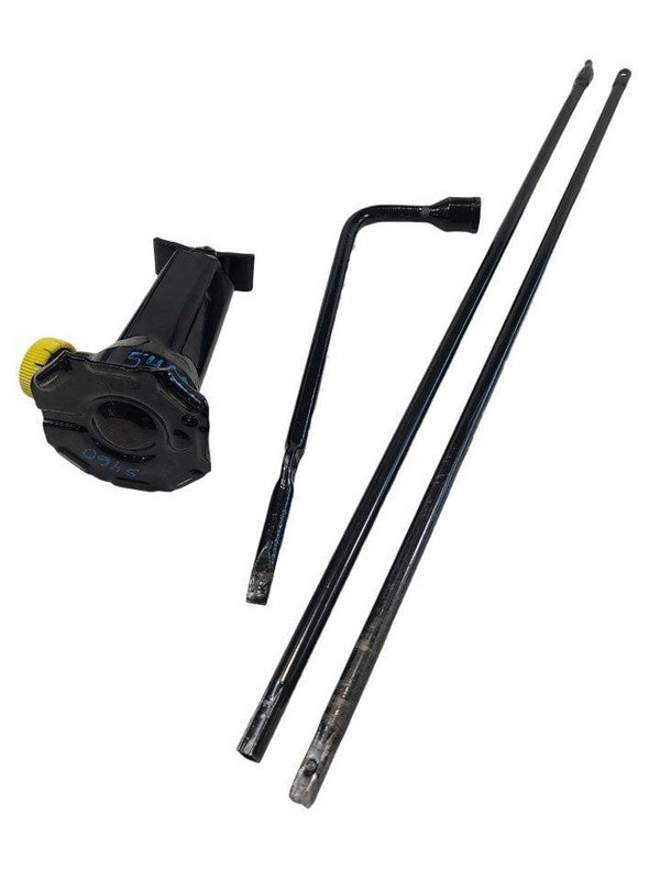RAM1500   1996 Jack 662894
