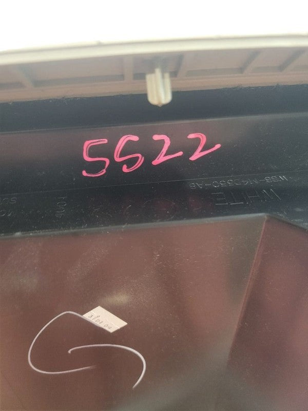 F150      2005 Glove Box 666945