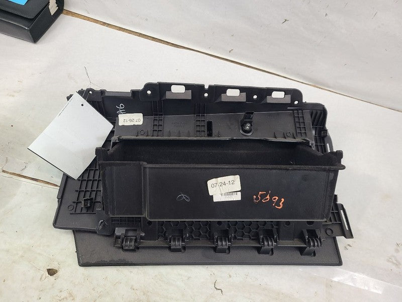 MKT       2013 Glove Box 633395