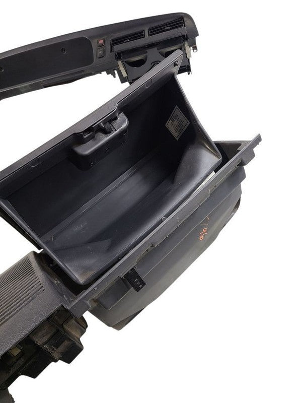 4 RUNNER  1990 Glove Box 643443