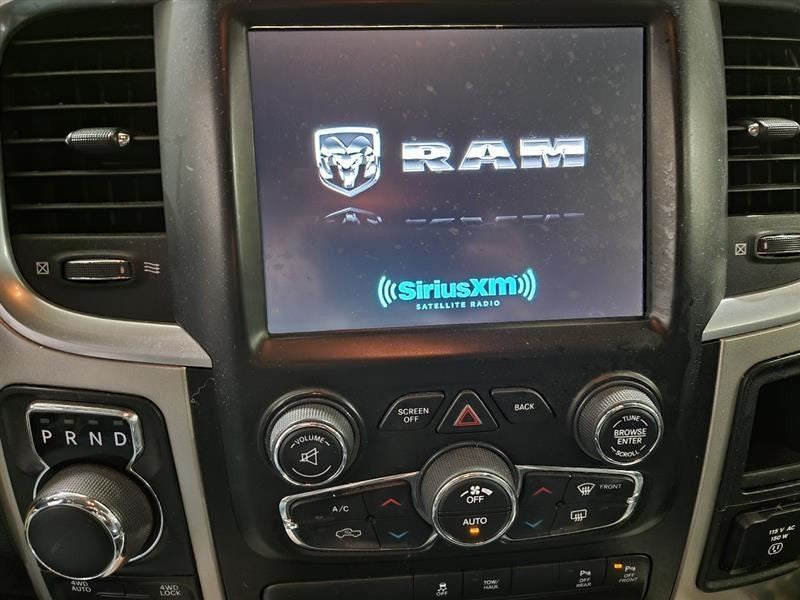 RAM1500   2017 Owners Manual 492383