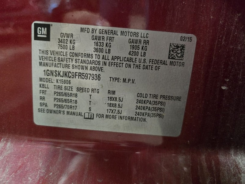 SUBURBN15 2015 Owners Manual 647403