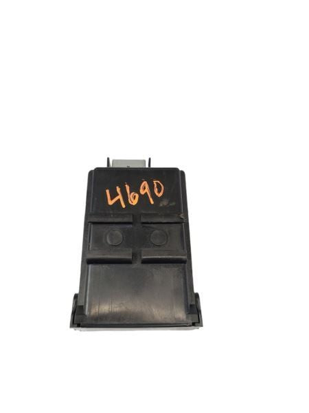 Chassis ECM Suspension TPMS Control Right Hand Dash Fits 14-16 ELANTRA