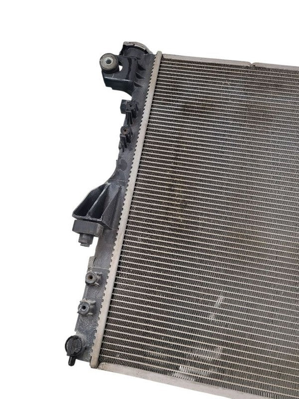 Radiator VIN W 6th Digit Jk Body Fits 07-18 WRANGLER 630429