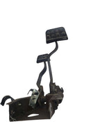 DART      1963 Pedal Brake/Clutch 671264
