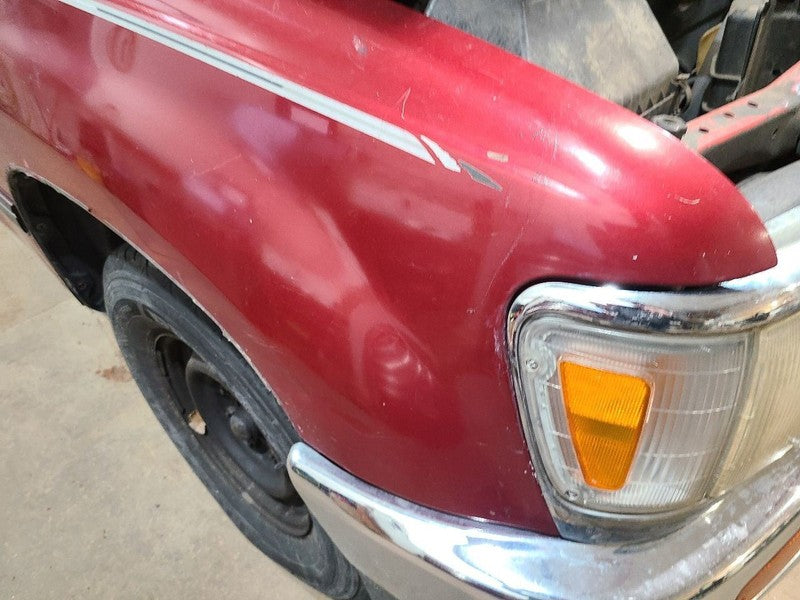 Passenger Right Fender Fits 93-98 T100 663765