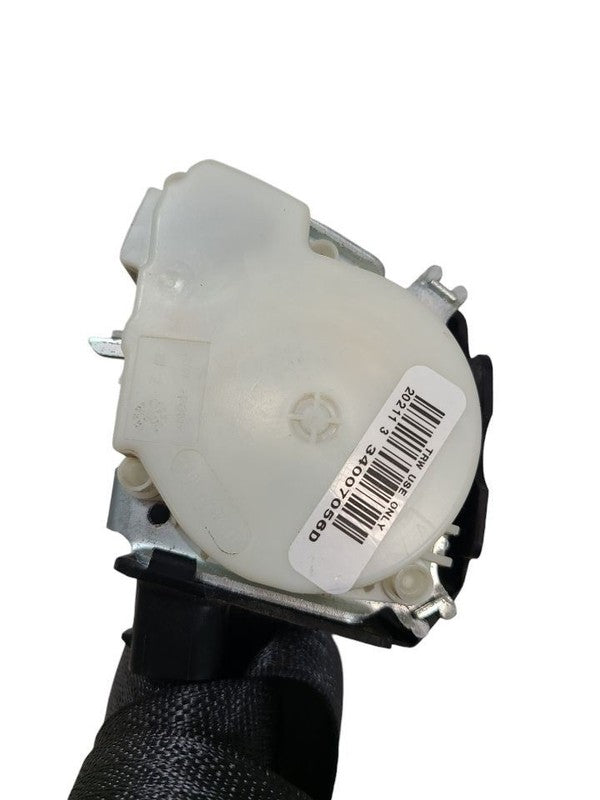 SILVRDO25 2011 Seat Belt Rear 610169