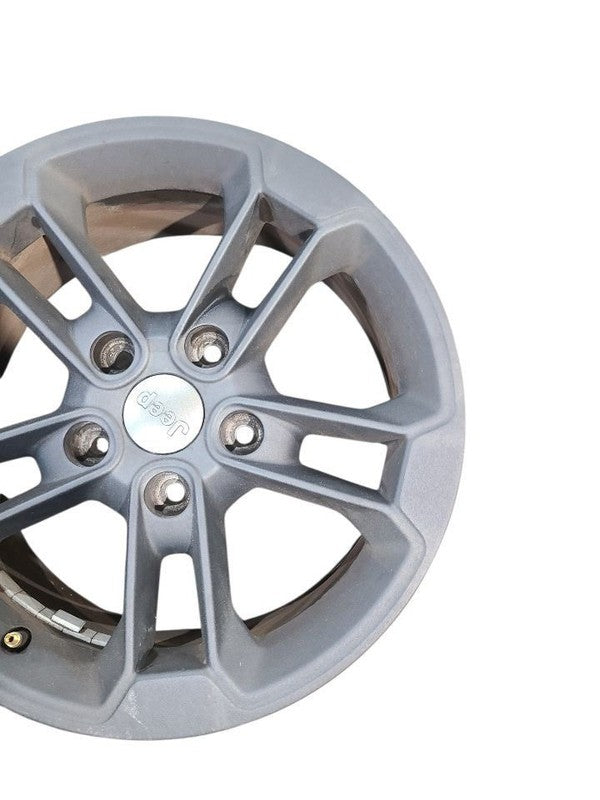 Wheel 17x7-1/2 10 Slot With 75th Anniversary Pkg Fits 16-17 WRANGLER 6