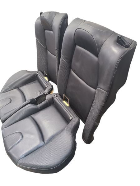 RX8       2004 Seat Rear 595166