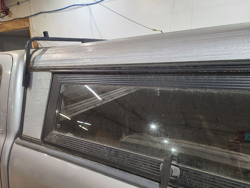 TUNDRA    2004 Topper/Tonneau 667724