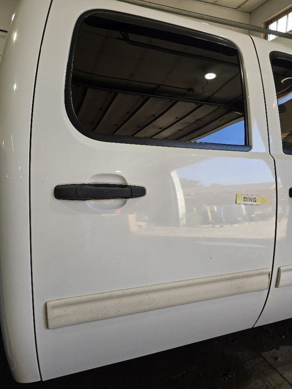Passenger Rear Side Door Crew Cab Fits 07-14 SIERRA 2500 PICKUP 646582