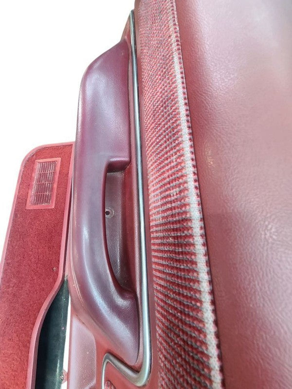 F150      1990 Front Door Trim Panel 678558