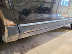 EDGE      2007 Door Moulding Front 663051