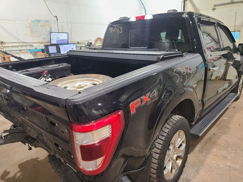 Console Front Floor Shift Platinum Fits 21-25 FORD F150 PICKUP 680779