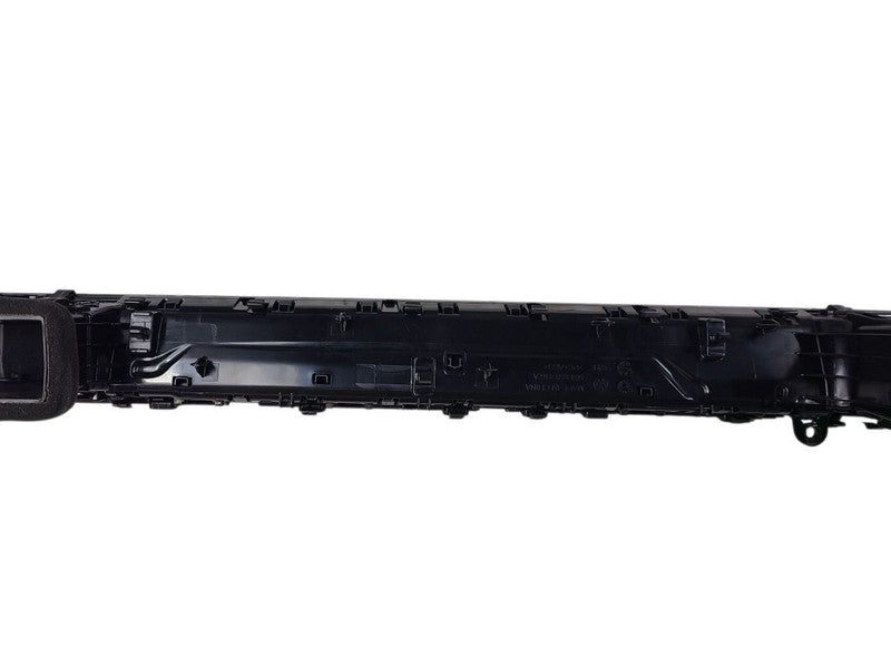 PASSAT    2022 Dash Bezel 648800
