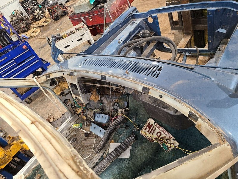 DART      1963 Front Clip 671910
