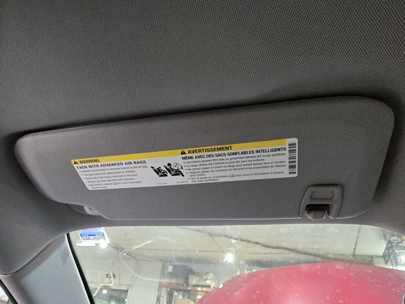 Driver Left Sun Visor With Illuminated Fits 16-23 MALIBU 620101