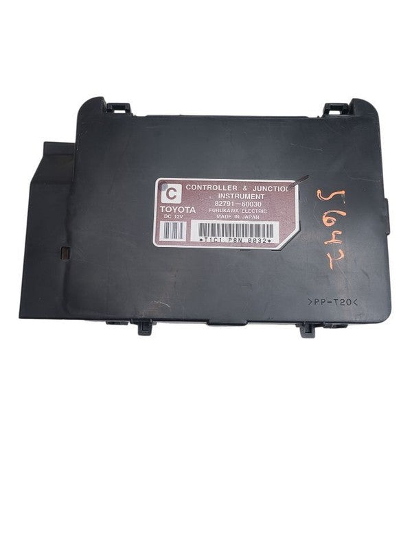 LX470     1999 Chassis ECM 674623