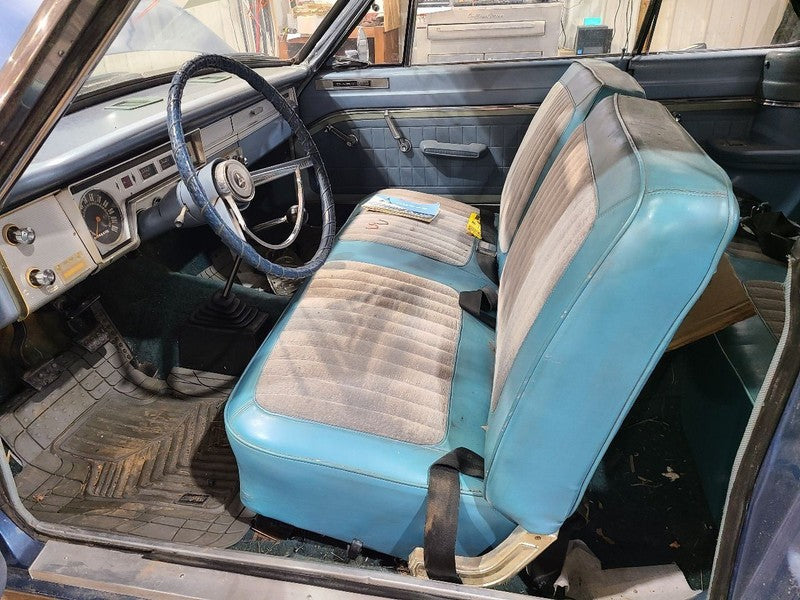 DART      1963 Quarter Glass 671245