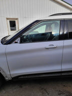 Driver Left Front Door Limited Fits 20-23 EXPLORER 629413