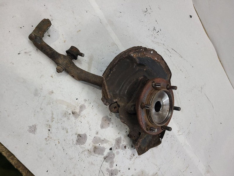 Passenger Front Spindle/Knuckle Knuckle Fits 03-15 4 RUNNER 622086