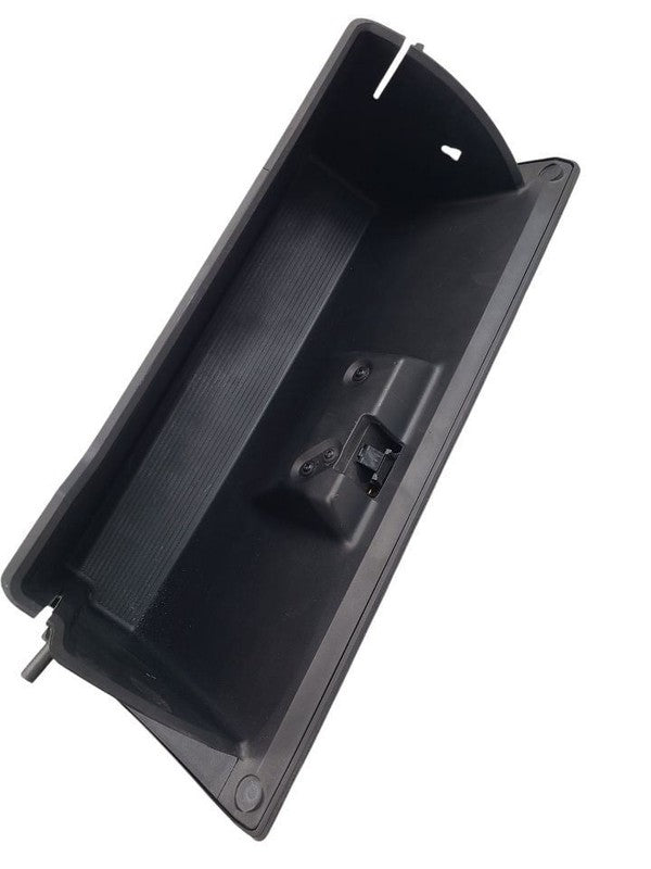 RAM1500   2018 Glove Box 624573