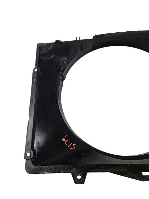 TNISSAN   1986 Radiator Shroud 642044