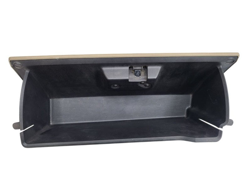 RAM3500   2010 Glove Box 673422