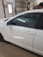 Driver Front Door Electric Windows North America Built Fits 07-11 CAMR