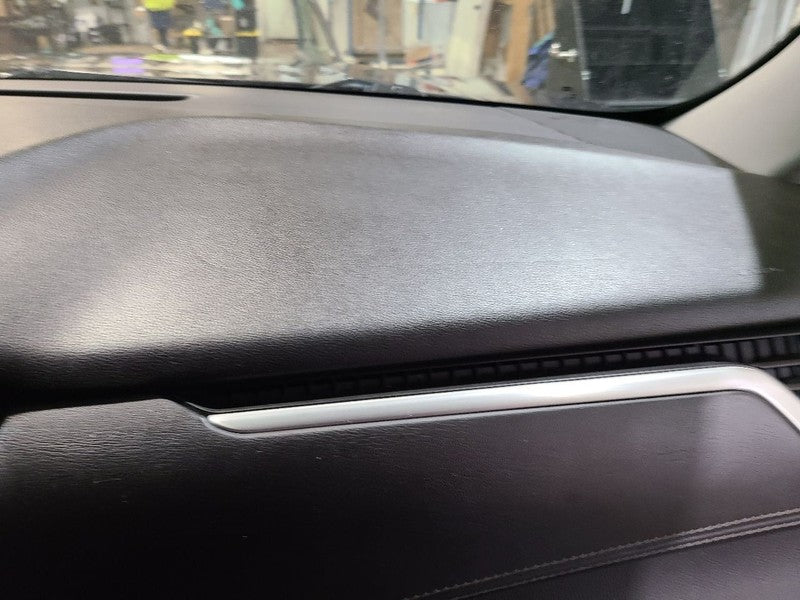 Dash Panel With Bose Audio System Opt Uqa Fits 16-20 SUBURBAN 1500 660