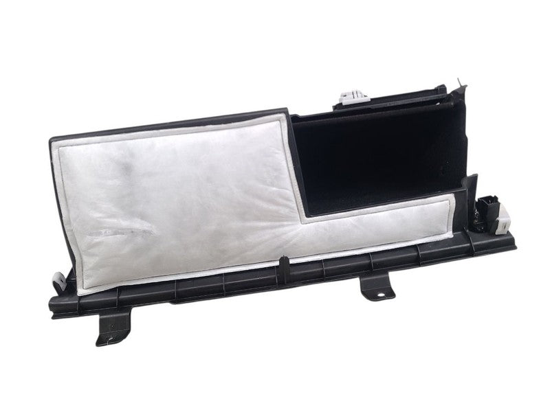 RAM15NEW  2019 Glove Box 658581