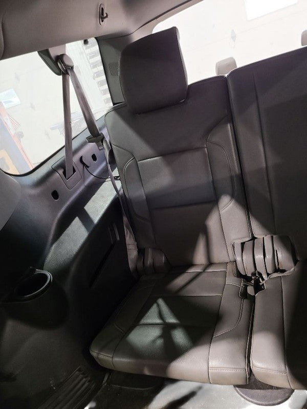 SUBURBN15 2015 Third Seat Station Wagon  Van 647327