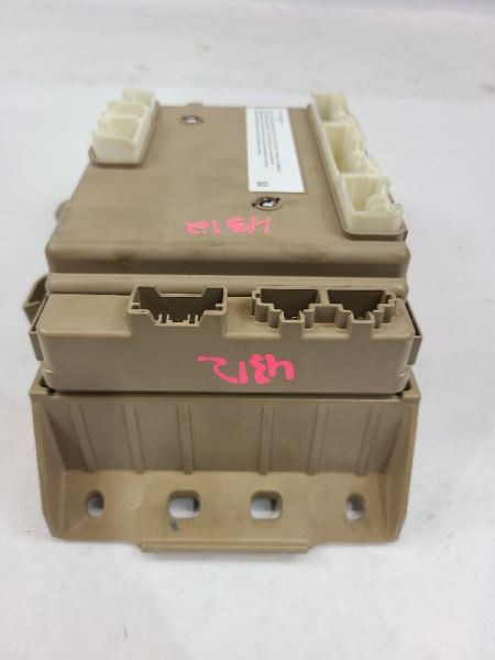 WRX       2022 Fuse Box Cabin 552101