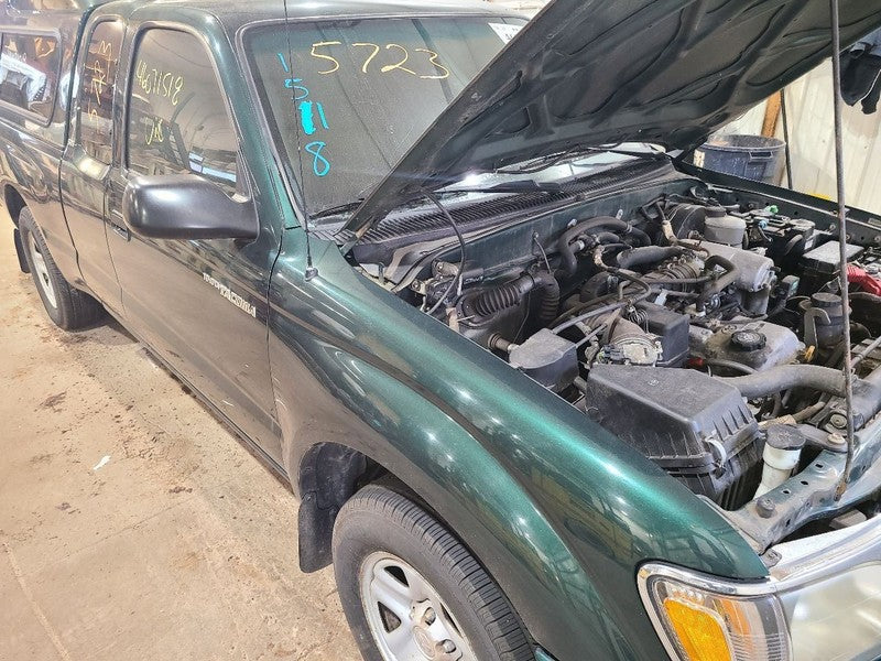 TACOMA    2001 Seat Belt Front 679537
