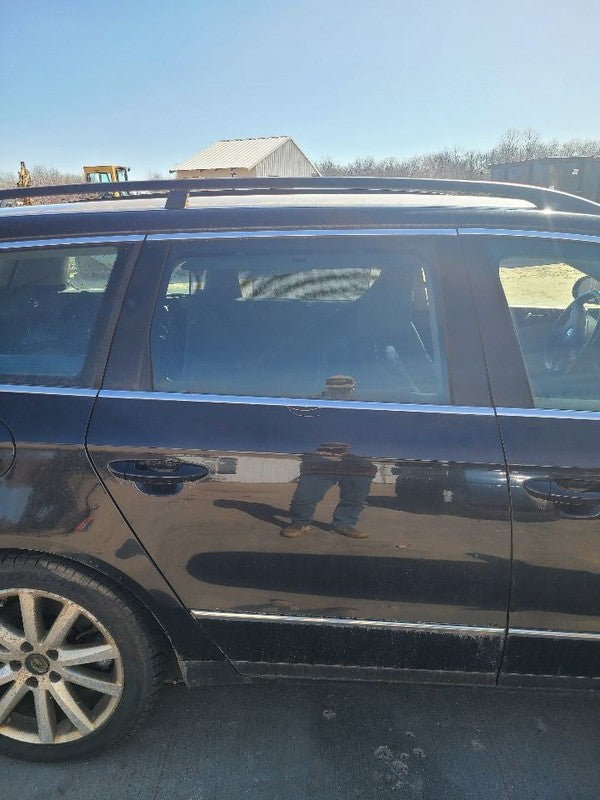 Passenger Rear Side Door Electric Station Wgn Fits 06-10 PASSAT 624461