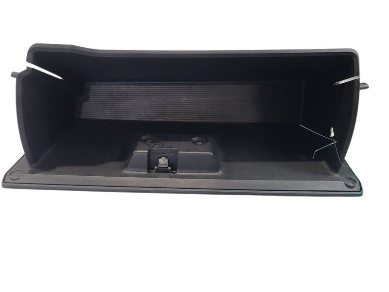 RAM1500   2017 Glove Box 668548