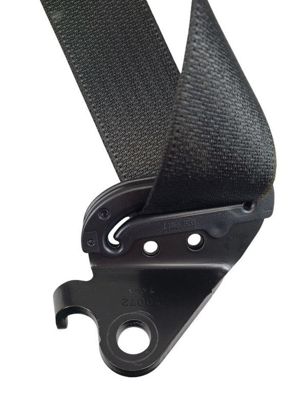 NX200T    2017 Seat Belt Rear 602128