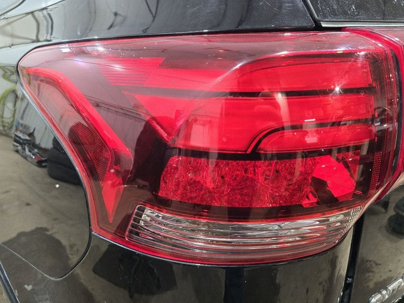 Driver Tail Light Plug-in Hybrid Phev Fits 16-22 OUTLANDER 619515