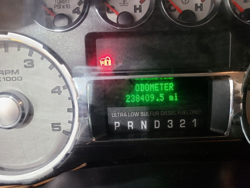 F350SD    2008 Fuel Filler Door 677003