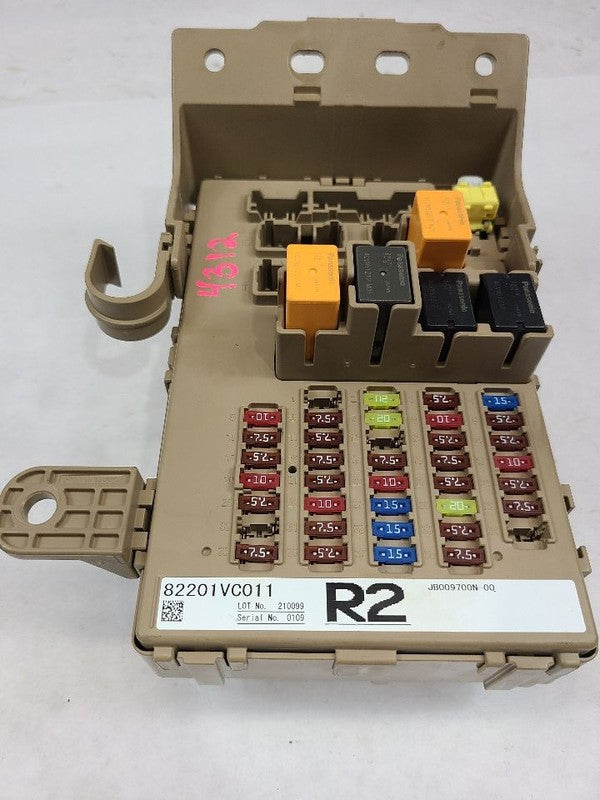 WRX       2022 Fuse Box Cabin 552101