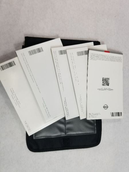 VERSA     2013 Owners Manual 496840