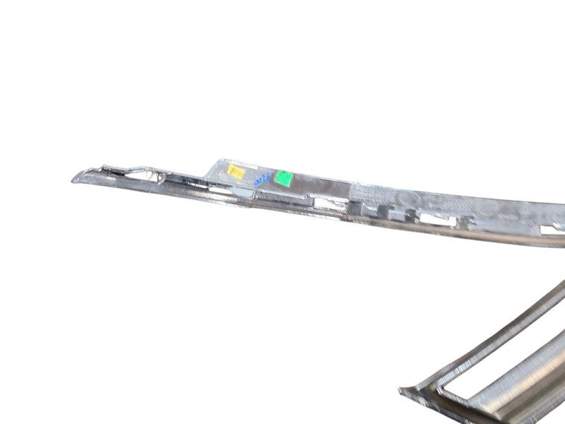 Grille Upper Assembly Includes Support Fits 10-12 MKT 643847