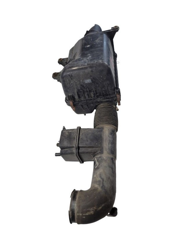 Air Cleaner 8 Cylinder Fits 03-04 TUNDRA 667749