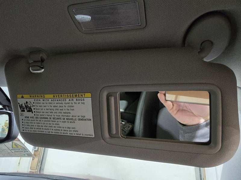 Passenger Sun Visor Illuminated Fits 11-13 LEXUS CT200H 621298