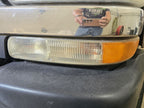 Driver Corner/Park Light Park Lamp-turn Signal Fits 00-06 SUBURBAN 150